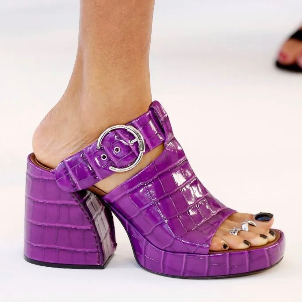 Chloe Blooming Red Platform Sandals
